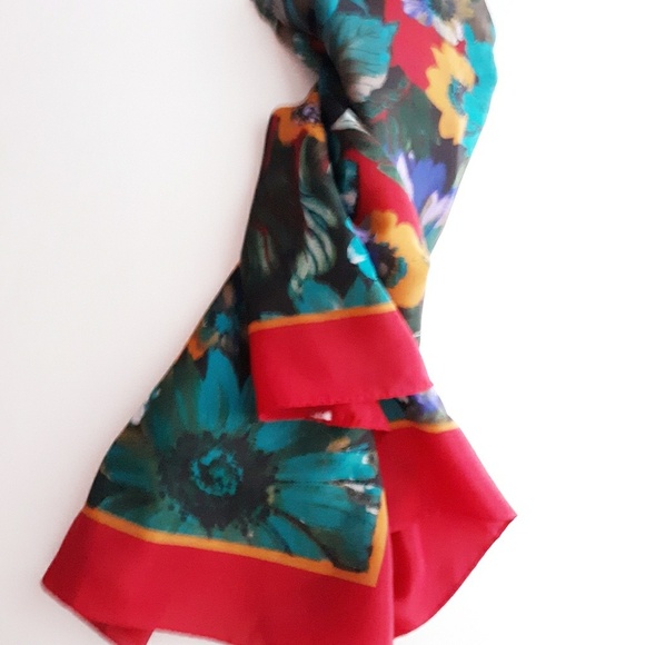 Vintage Mod Floral Large Square Scarf - Picture 3 of 7